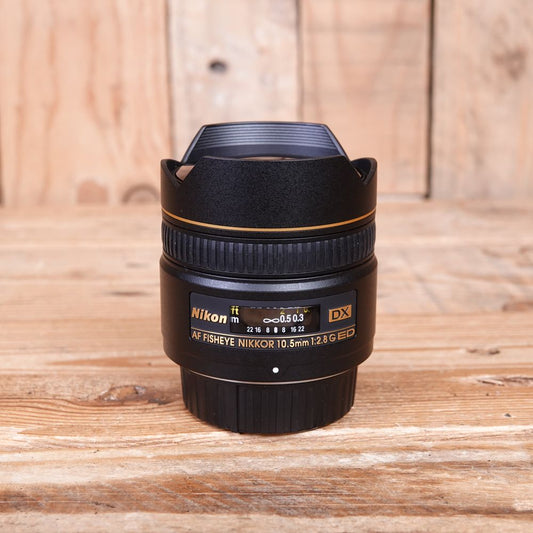 Used Nikon AF 10.5mm F2.8 G ED DX Fisheye Lens