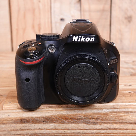 Used Nikon D5200 DSLR Camera Body