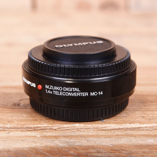 Used Olympus MC-14 Tele Converter 1.4x for 40-150 f2.8 & 300 f4