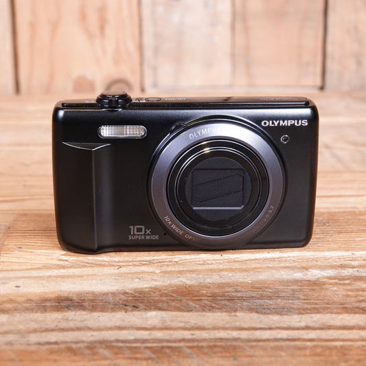 Used Olympus D-750 Digital Camera