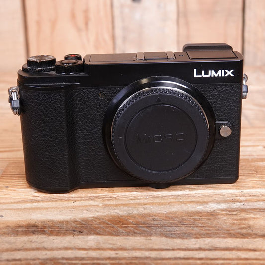 Used Panasonic Lumix DMC-GX9 Black Camera Body