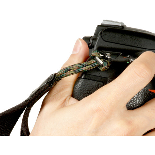 Artisan & Artist ACAM P25H Parachute Cord Wrist Strap (Camo)